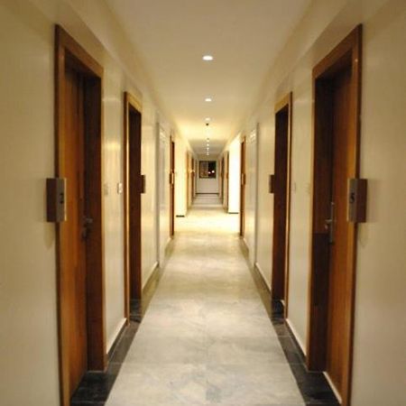 Hotel Landmark Ратнаґірі Екстер'єр фото